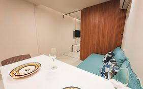 Vista Incrível para o Mar em Copacabana - 4 Pessoas - 100 M da Praia